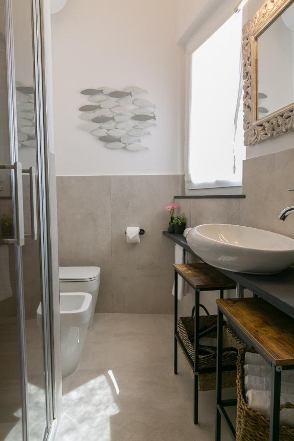 Happy Family Apartments San Pietro Genova Esterno foto
